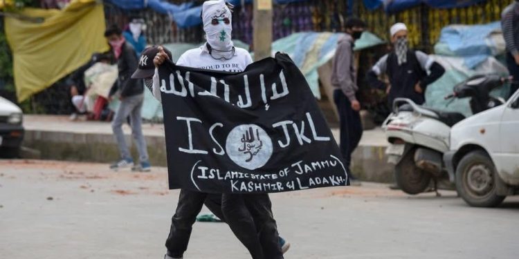 Nord-Kivu : l’État Islamique revendique l’attaque de Ntoyo et évoque plus de 100 morts