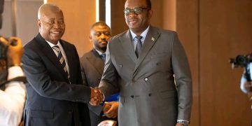 Projet de Budget 2026: Adolphe Muzito et Jean-Pierre Lihau s’accordent sur la nécessité de réduire les disparités salariales entre Kinshasa et les provinces