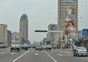 Kinshasa : Les opérateurs publicitaires orientés vers un service public pour toute nouvelle implantation de panneaux (Document)