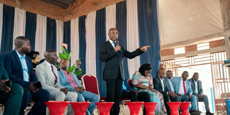 Uvira : Le gouverneur Jean-Jacques Purusi appelle les églises à lutter contre les discours de haine