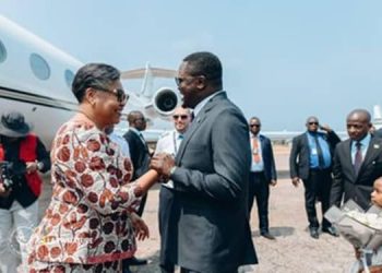 Tanganyika : à Kalemie, Judith Suminwa appelle à l’unité et au développement