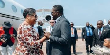 Tanganyika : à Kalemie, Judith Suminwa appelle à l’unité et au développement