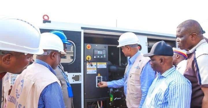 Haut-Katanga: à Pweto, Martin Kazembe relance la desserte en eau et dote les forces de sécurité des véhicules