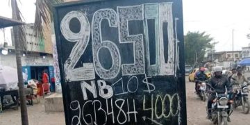 RDC: Mukoko Samba attribue la baisse du taux de change à une bonne coordination entre le gouvernement et la BCC