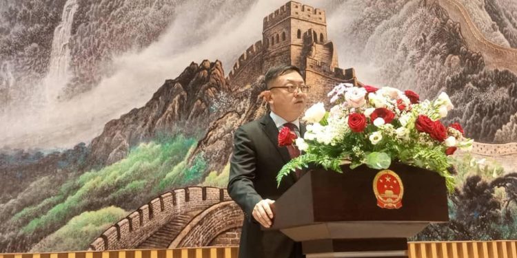 Coopération : « L’équipe médicale chinoise a soigné plus de 2 700 patients congolais et réalisé plus de 400 opérations cette année » (ambassadeur chinois en RDC)