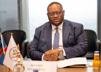 RDC : Plus de 15 millions USD encaissés chaque mois grâce à la réduction du train de vie des institutions ( Doudou Fwamba , Ministre des finances)