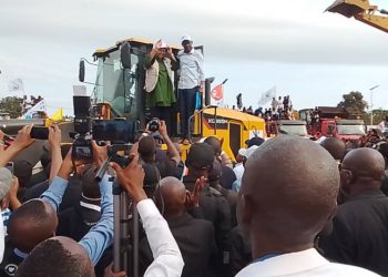 Kongo Central : La Première ministre Judith Suminwa lance les travaux de construction de la route Muanda-Yema