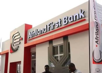 Mai-Ndombe : à Yumbi, Afriland First Bank accusée de bloquer deux mois de salaire des enseignants