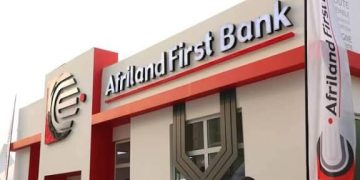 Mai-Ndombe : à Yumbi, Afriland First Bank accusée de bloquer deux mois de salaire des enseignants