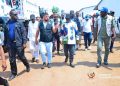 Kasai : le Gouverneur Crispin Mukendi inspecte plusieurs chantiers d’infrastructures en cours d’exécution à Tshikapa