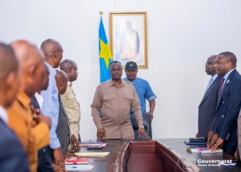 Kasaï-Oriental : les acteurs économiques appelés à respecter le taux fixé par la Banque pour freiner la spéculation suite à la dépression de dollars face au Francs Congolais