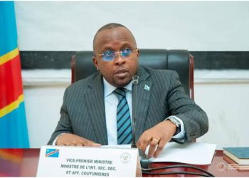 Kinshasa : Un braquage déjoué à la Rawbank Victoire, Jacquemain Shabani félicite les forces de sécurité