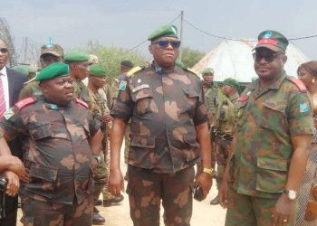 Nouveau commandement militaire au Sud-Kivu : les généraux Ilunga Kabamba et Amuli Civiri prennent les rênes à Uvira