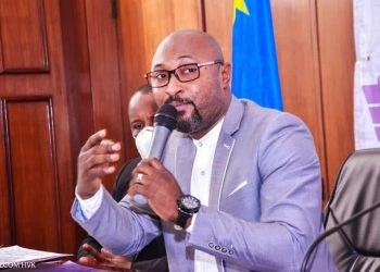 Kinshasa hausse le ton : le Gouvernement provincial exige le respect de la grille tarifaire officielle dans les transports publics