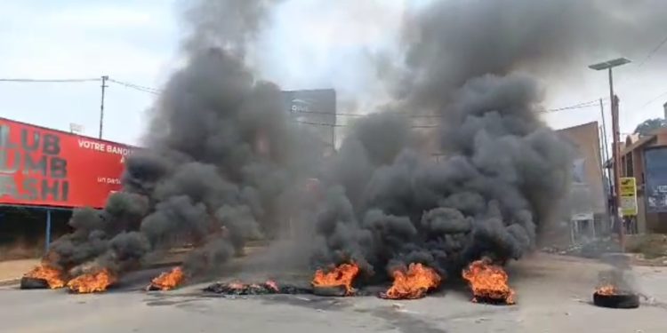 Lubumbashi: Le centre ville sous tension, les jeunes de l’association socio-culturelle SEMPYA disent non au départ de Patrick KAFWIMBI