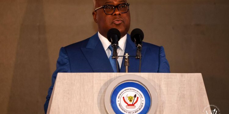 Table ronde de l’emploi : Felix Tshisekedi s’engage à accompagner la mise en oeuvre des résolutions