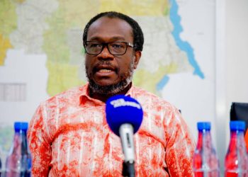 Suspension des partis politiques : « une dérive autoritaire inacceptable  » Delly Sesanga