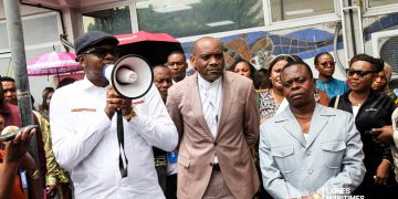 Lignes Maritimes Congolaises : le Gouvernement et la direction générale trouvent un compromis sur la gestion des droits de trafic .