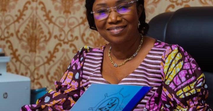 Lignes maritimes Congolaises : la DGA Gisèle MBWANSIEM MUPA désignée pour assurer l’intérim du Directeur Général