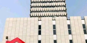 EquityBCDC : le parquet ouvre une enquête sur des prélèvements suspects dans les comptes des clients