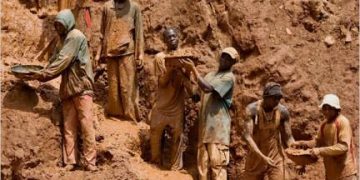 Éboulement meurtrier à Mulondo : le bureau de la CNDH/Lualaba appelle le gouvernement national à octroyer une zone d’exploitation artisanale aux creuseurs