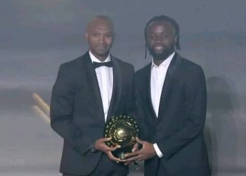 CAF Awards 2025 : le congolais Fiston Mayele remporte le trophée de Meilleur Joueur Interclubs Africain