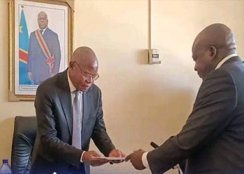 Kasaï Central : le gouverneur dépose le projet d’Édit budgétaire 2026 à l’assemblée provinciale estimé à plus de 532 milliards FC