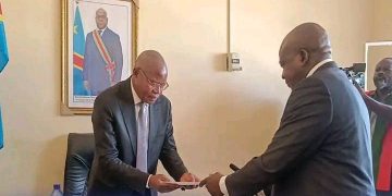 Kasaï Central : le gouverneur dépose le projet d’Édit budgétaire 2026 à l’assemblée provinciale estimé à plus de 532 milliards FC