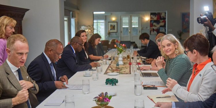 RDC: Guillaume Ngefa rassure les bailleurs de fonds sur les réformes visant à améliorer l’attractivité économique du pays