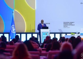 Sommet de Doha : Félix Tshisekedi se vante d’avoir remis à l’école 5 millions d’enfants grâce à la gratuité de l’enseignement