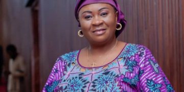 Assemblée nationale : Clotilde Mutita Kalunga affronte avec sérénité ce jeudi 13 novembre ses nouvelles fonctions de Rapporteur adjoint