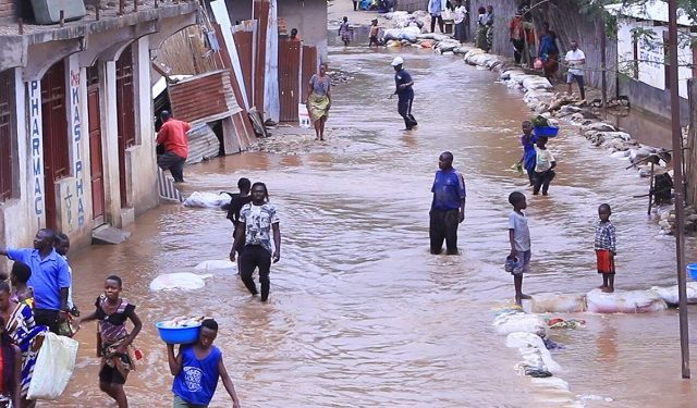 Inondations à Kinshasa : le gouvernement mise sur l’expertise angolaise pour une riposte durable