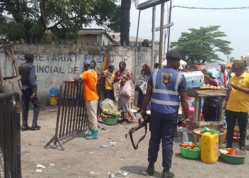 Police d’Assainissement de Kinshasa : Engagement Renforcé pour un Nettoyage Intensif dans le Cadre du Programme « Kinshasa Ezo Bonga »