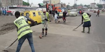 Assainissement de la commune de N’djili : le bourgmestre appelle la population à s’impliquer massivement