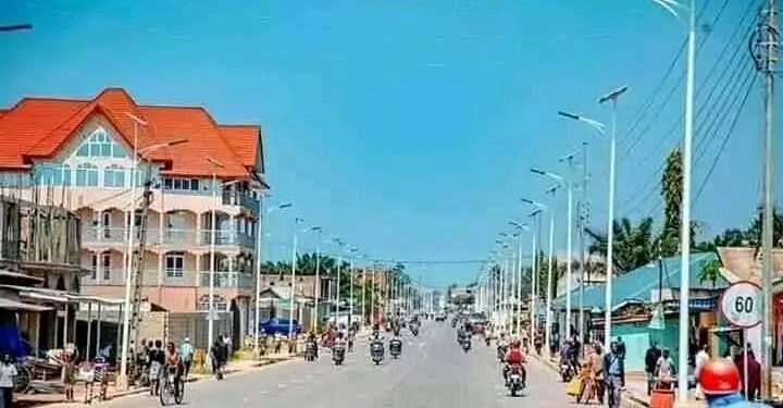 Retour au calme à Kalemie : des habitants déplorent un climat de tension après la chute d’Uvira