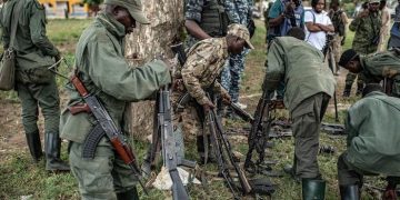 Retrait de l’AFC-M23 d’Uvira : « ils ont tout simplement retiré leurs uniformes pour se déguiser en civils en attendant un nouvel assaut » (Gouvernement)