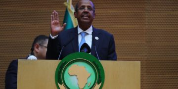 Agression dans l’est : « la Commission de l’UA envisage de recourir à tous les moyens de pression pour faire respecter l’intégrité territoriale de la RDC » ( Mohamed Ali Youssouf )