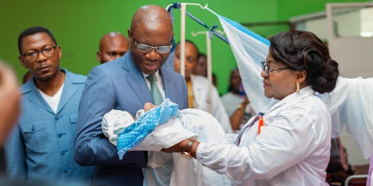Kinshasa : Le gouvernement congolais annonce la gratuité des soins de maternité à l&rsquo;hôpital du Cinquantenaire