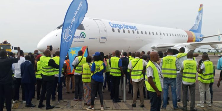 RDC : Le gouvernement reçoit un nouvel avion Embraer E-190 de la compagnie Congo Airways