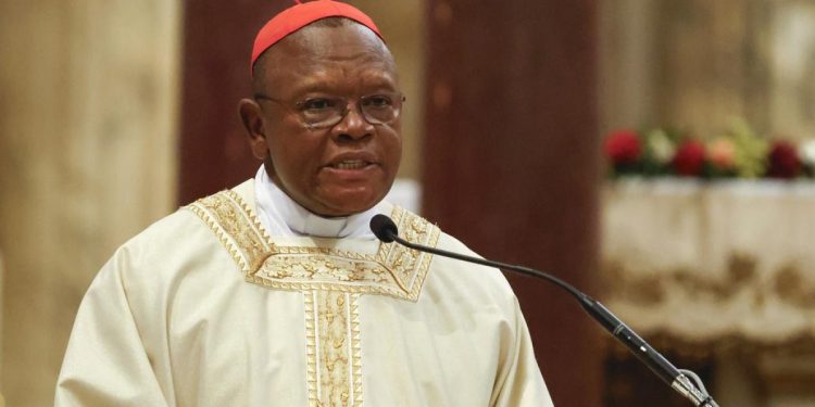 Cardinal Fridolin Ambongo à la messe de Noël : « Si nous sommes des hommes de foi, la crise de paix dans notre pays ne peut pas détourner notre espérance »