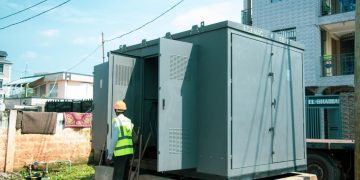 Kinshasa : Décès d’un jeune technicien de la SNEL sur un poteau, victime d’une incompréhension avec ses collègues restés à la cabine électrique à Kimbwala