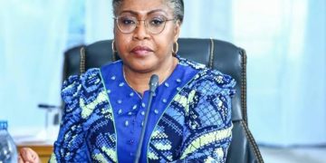 RDC : Judith Suminwa suspend les missions de contrôle des services étatiques au sein des entreprises pendant les fêtes de fin d’année (Document)