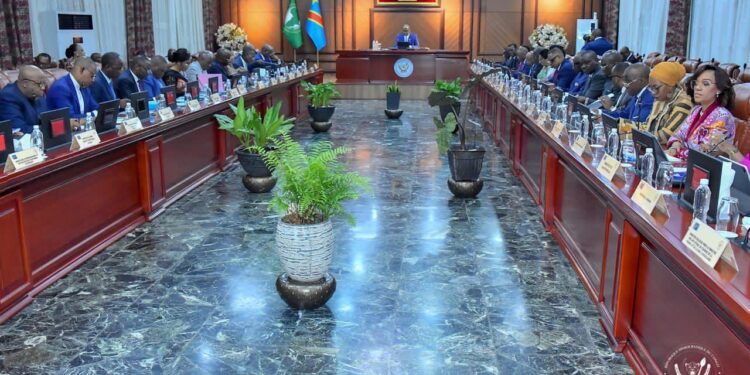 RDC : Le Gouvernement annonce la création d’un Haut Conseil de la Diaspora (HCD) destiné à fédérer les Congolais de l’étranger