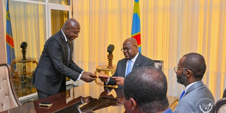 Pourparlers de Luanda : des émissaires angolais attendus cette semaine à Kinshasa