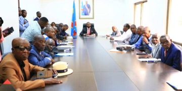 Deuxième journée des Consultations au Ministère des Droits Humains : Me Samuel MBEMBA a reçu les désidératas des travailleurs