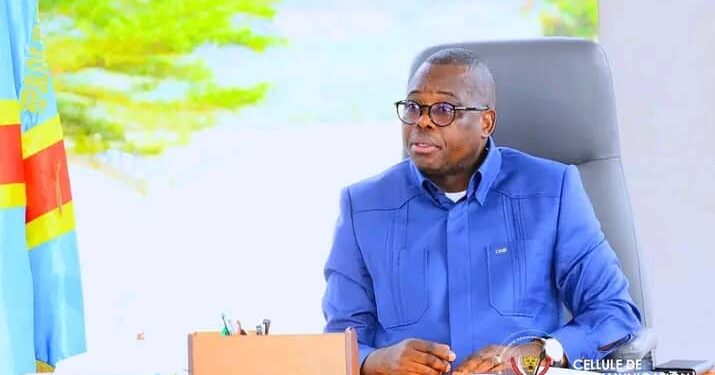 Kasaï : le Gouverneur Crispin Mukendi réaménage le personnel politique de son cabinet