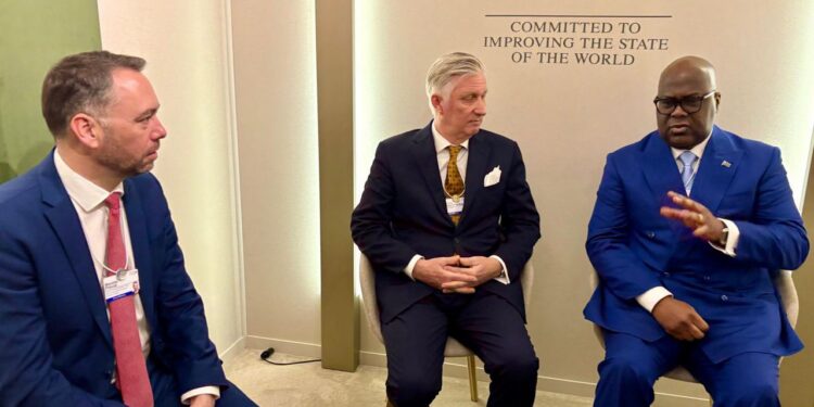 RDC : à Davos, le Roi Philippe de Belgique encourage le président Tshisekedi à convoquer le dialogue national