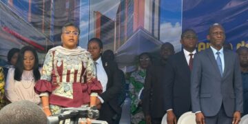 RDC: Judith Suminwa pose la première pierre du nouveau centre des infrastructures dénommé » Félix-Antoine Tshisekedi Tshilombo » à Kinshasa