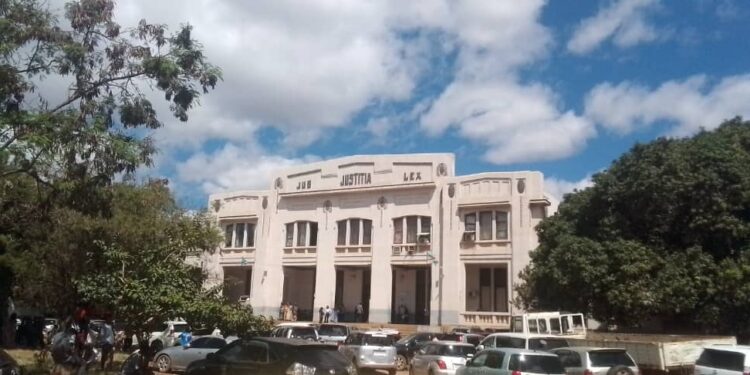 Tanganyika : Trois ans de prison requis contre 3 hauts magistrats pour corruption