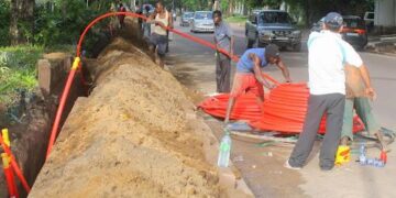 Kinshasa : Daniel Bumba va en guerre contre les entreprises de Télécoms accusées de détruire les infrastructures routières